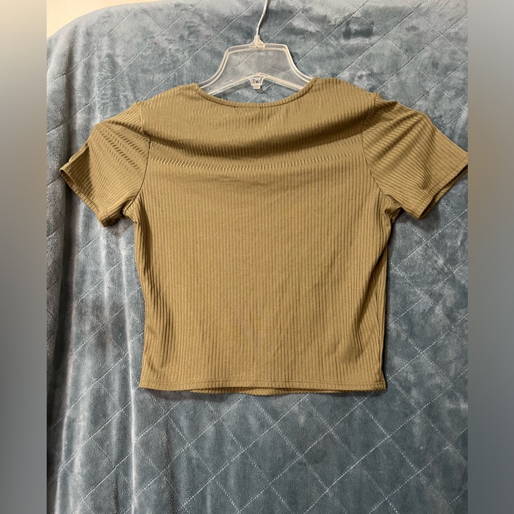 Women's Bella Du Jour Medium Ribbed Lace Trim Crop Top Size Medium - Picture 2 of 6